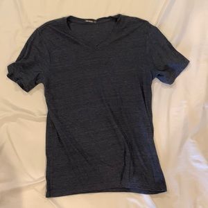 Vox populi V-Neck T Shirt